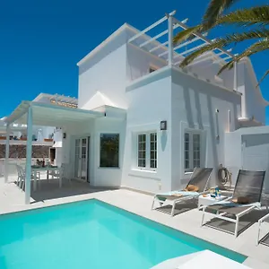  Villa Charlana By Buenavilla